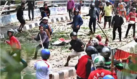 gambar tawuran keren
