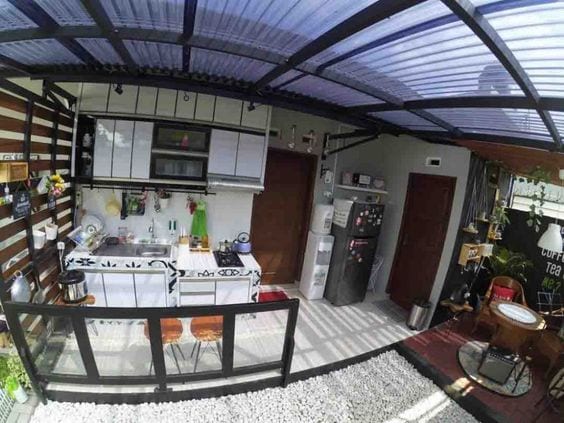 Atap Dapur Terang