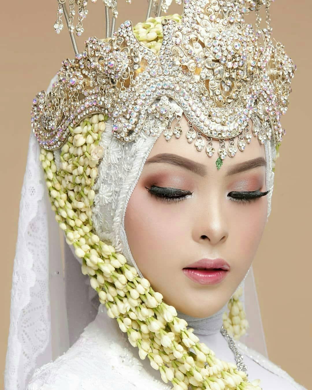 Foto Pengantin Cantik