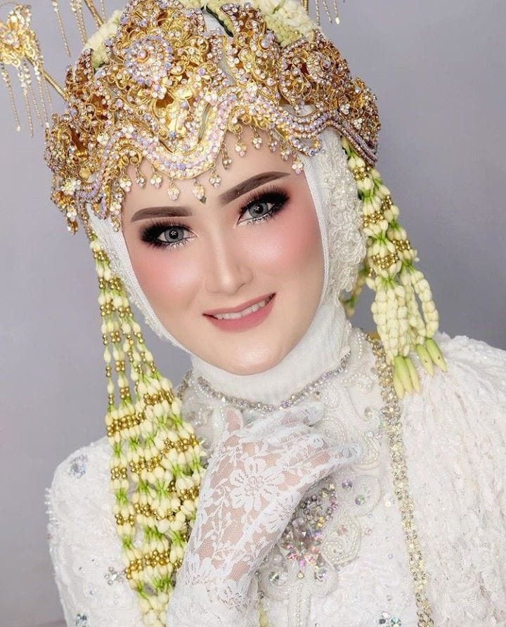 Foto Pengantin Cantik