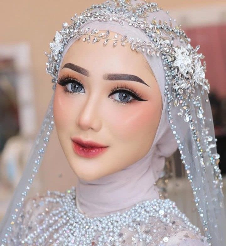 Foto Pengantin Cantik