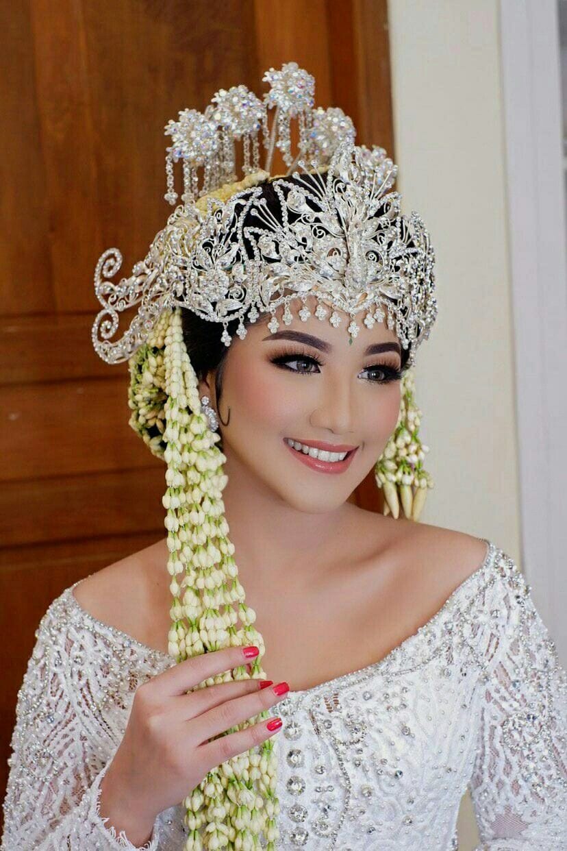 Foto Pengantin Cantik