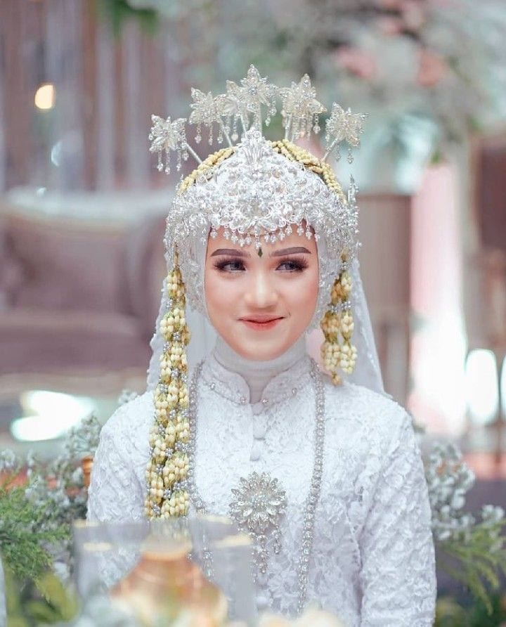 Foto Pengantin Cantik