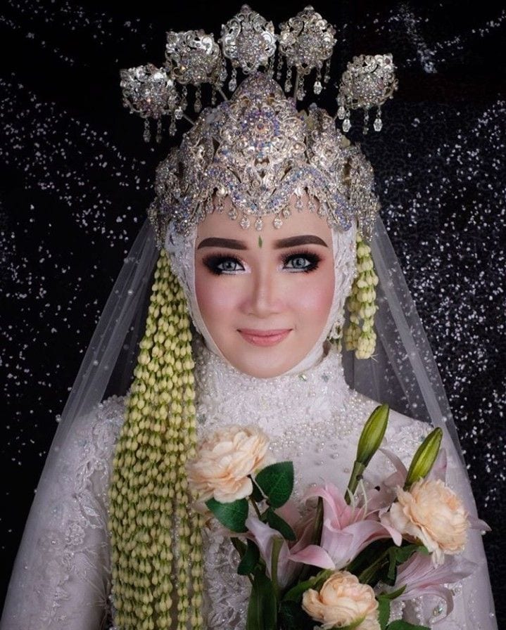 Foto Pengantin Cantik