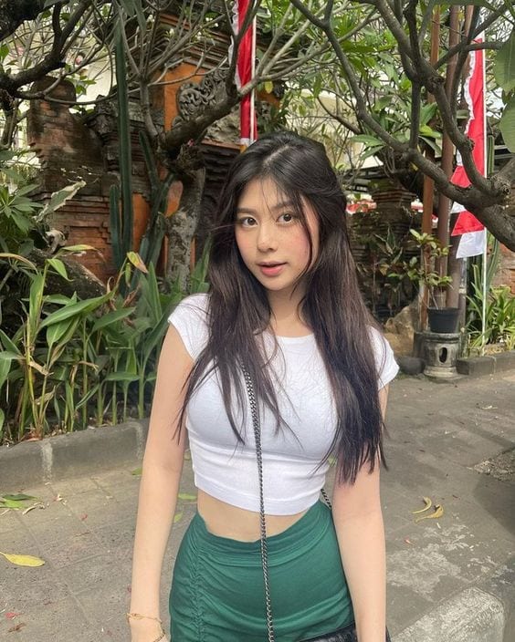 Gambar Cewek2 Cantik Buat Quotes