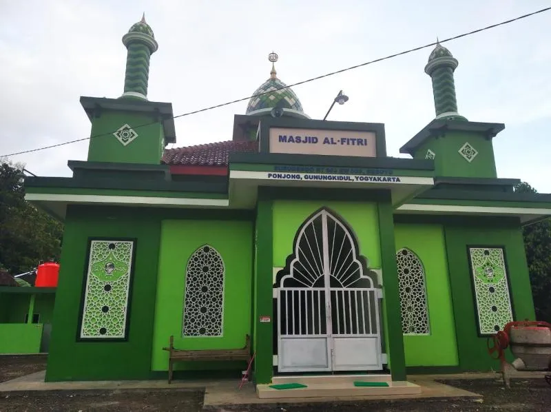 Cat Masjid Warna Hijau